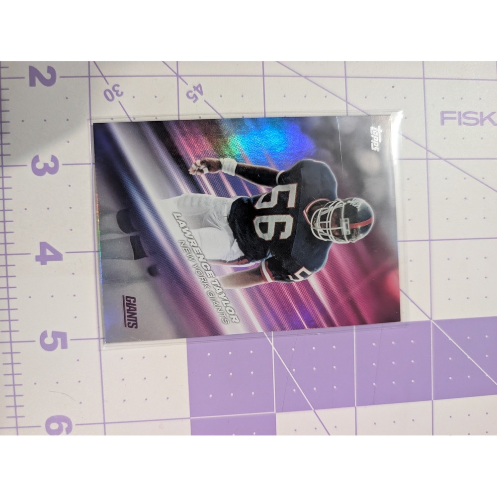 2024 Topps Greats of the Game Lawrence Taylor New York Giants GOTG-16 Refractor